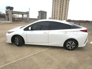 2017 TOYOTA PRIUS PRIME