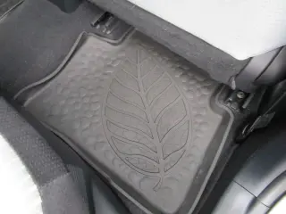 2017 TOYOTA PRIUS PRIME