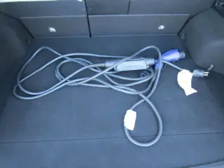 2017 TOYOTA PRIUS PRIME