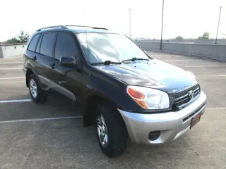 2004 TOYOTA RAV4