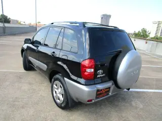 2004 TOYOTA RAV4