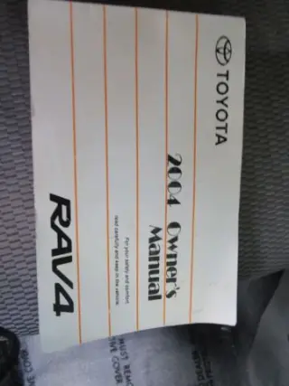 2004 TOYOTA RAV4