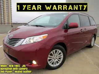 2011 TOYOTA SIENNA
