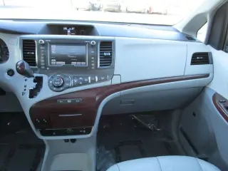 2014 Toyota Sienna
