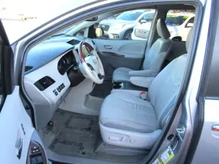 2014 Toyota Sienna