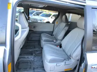 2014 Toyota Sienna
