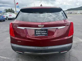 2017 CADILLAC XT5