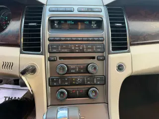 2010 FORD TAURUS