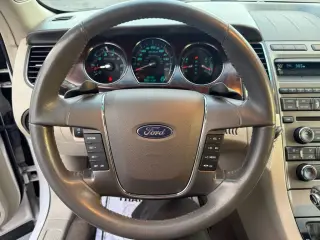 2010 FORD TAURUS