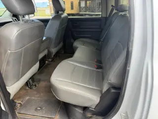 2015 RAM 1500 CREW CAB