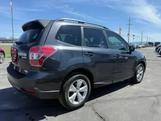 2016 SUBARU FORESTER