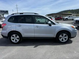 2016 SUBARU FORESTER