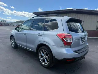 2016 SUBARU FORESTER