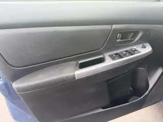 2016 SUBARU IMPREZA