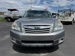 2011 SUBARU OUTBACK