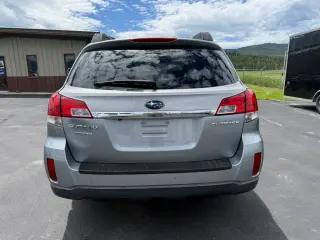 2011 SUBARU OUTBACK