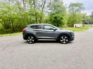 2017 HYUNDAI TUCSON