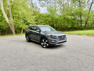 2017 HYUNDAI TUCSON