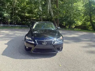 2016 LEXUS IS