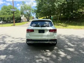 2017 MERCEDES-BENZ GLC