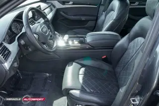 2013 AUDI S8