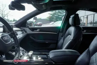 2013 AUDI S8