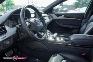 2013 AUDI S8