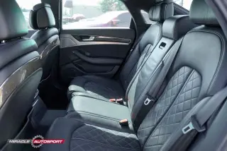 2013 AUDI S8