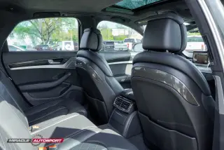 2013 AUDI S8