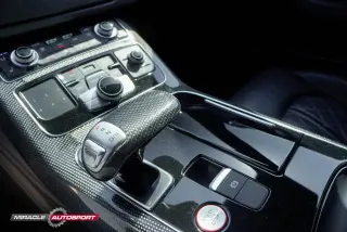 2013 AUDI S8