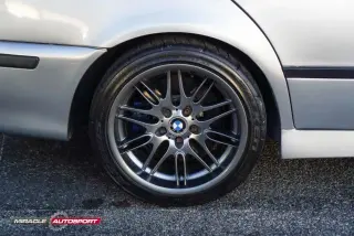 2000 BMW M5