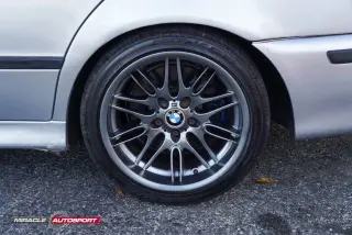 2000 BMW M5