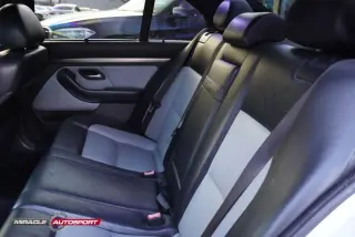 2000 BMW M5