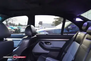 2000 BMW M5