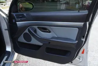 2000 BMW M5