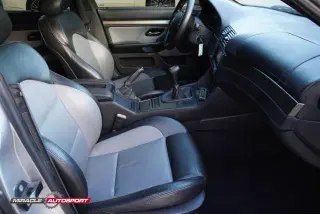 2000 BMW M5