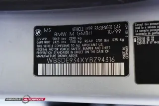 2000 BMW M5