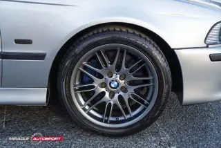 2000 BMW M5