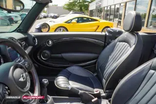 2011 MINI CONVERTIBLE