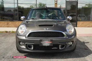 2011 MINI CONVERTIBLE