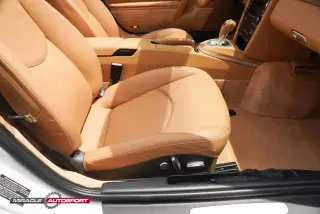 2010 PORSCHE 911