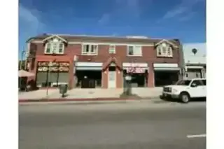 LOS ÁNGELES SE RENTA LOCAL