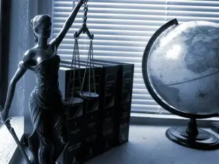 Paralegal Civil Wanted (busco)