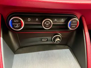 2021 Alfa Romeo Stelvio