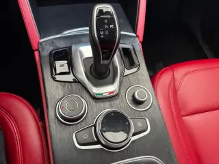 2021 Alfa Romeo Stelvio