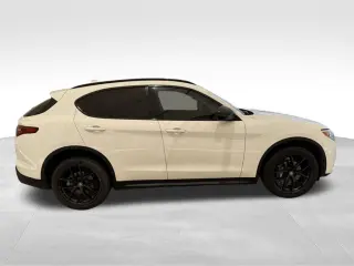 2021 Alfa Romeo Stelvio