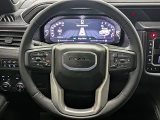 2024 GMC Yukon