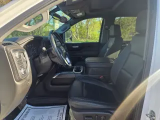 2023 GMC Sierra 3500HD