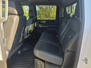 2023 GMC Sierra 3500HD