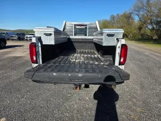 2023 GMC Sierra 3500HD